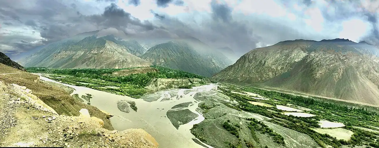 Yarkhun valley near Yarkhun city