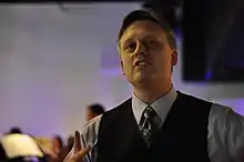 Hoyer performing in Los Angeles, 2011