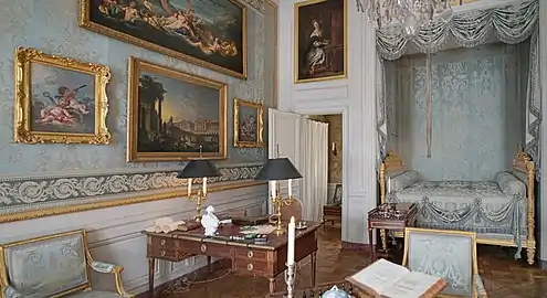Bed chamber of the Intendant Ville-d'Avray