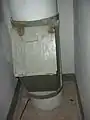Garbage chute