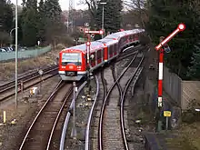 474 entering station Blankenese