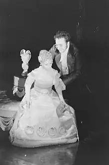 Olympia, with Hanns Nocker as Hoffmann