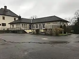 The town hall in Sermange