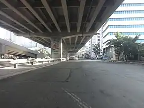 South Superhighway, Skyway Stage 3 - to Gil Puyat (Makati; 12-24-2019).jpg